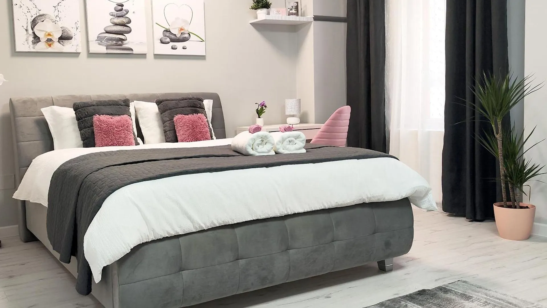 Central Address Residence - Room 712 Bucharest
