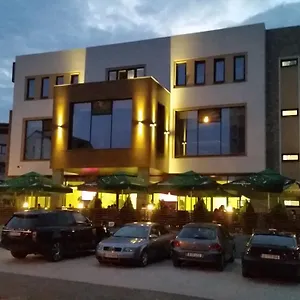 Excellence Bucureşti